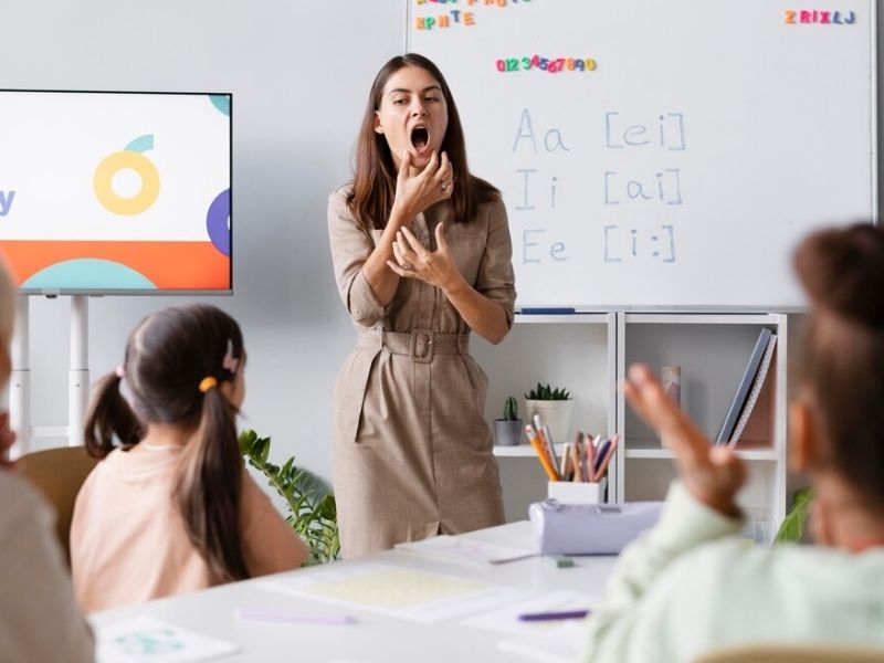 Cách dạy trẻ phát âm tiếng anh